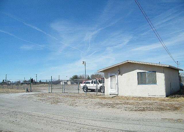 Property at 9045 E Avenue S8, Littlerock, CA 93543, 1 bed, 1 bath