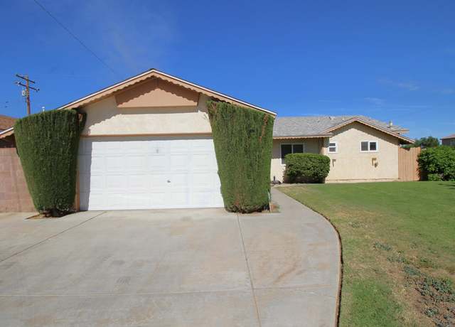 Property at 45581 Sancroft Ave, Lancaster, CA 93535, 4 beds, 2 baths