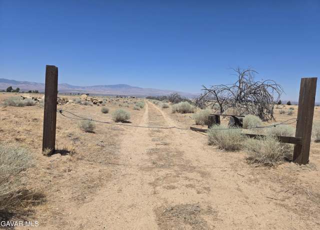 Property at Ave E8 Vic 177 Stw, Fairmont, CA 93536