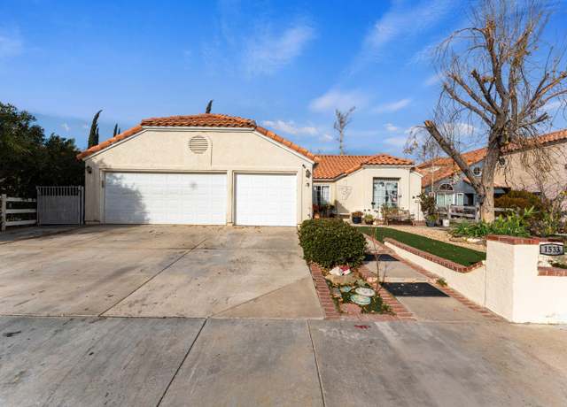 Property at 1533 Kings Rd, Palmdale, CA 93551, 4 beds, 2 baths