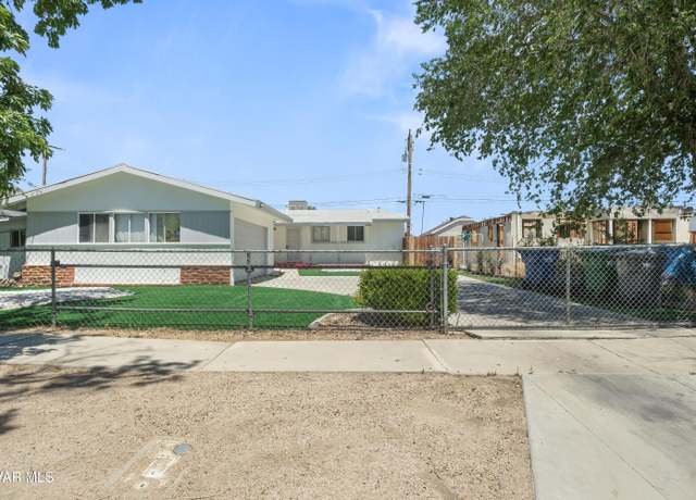 Property at 45526 Leatherwood Ave, Lancaster, CA 93534, 3 beds, 1.5 baths