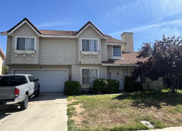 Property at 3134 W Dearborn Ave, Palmdale, CA 93551, 4 beds, 3 baths