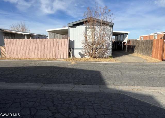 Property at 5711 W Columbia Way Spc 99, Lancaster, CA 93536, 2 beds, 2 baths