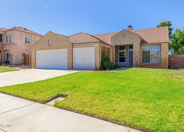Property at 2729 Cloverdale Ct, Palmdale, CA 93551, 3 beds, 2 baths