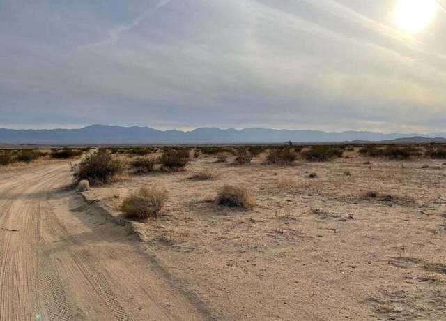 Property at Vic 205th Ste Ave M8, Lancaster, CA 93535