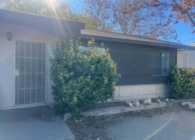 Property at 10052 E Ave S2, Littlerock, CA 93543, 3 beds, 2 baths