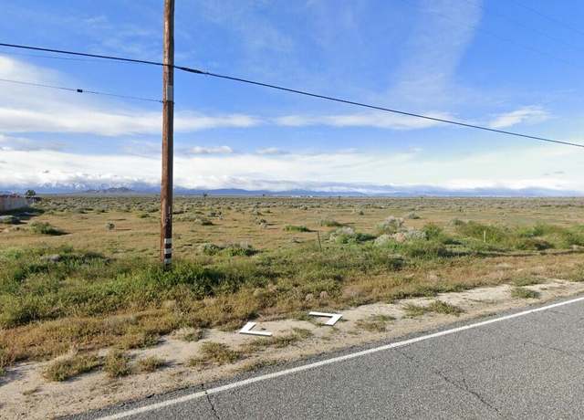 Property at Vic Avenue H4 132 Ste, Lancaster, CA 93535