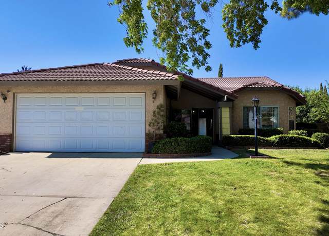 Property at 1519 Michelle Ave, Lancaster, CA 93535, 3 beds, 2 baths