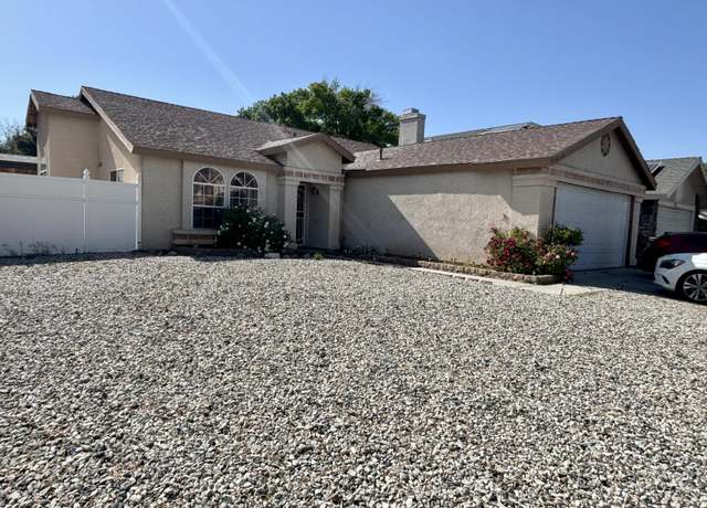 Property at 44009 E 17th St, Lancaster, CA 93535, 3 beds, 2 baths