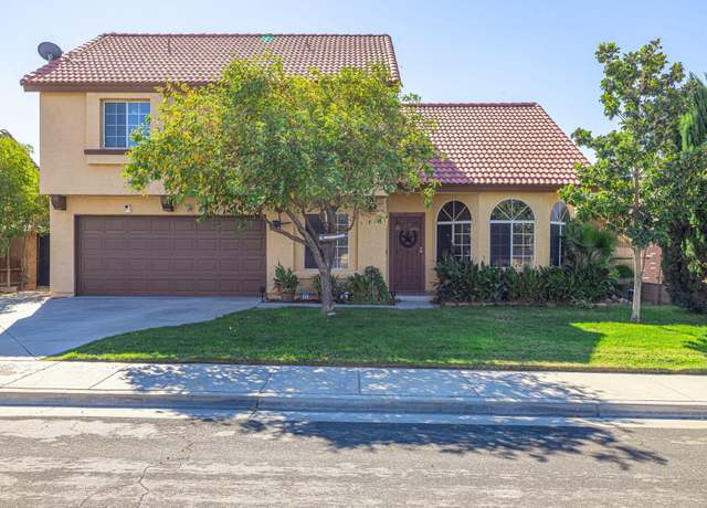 Property at 1116 Hook Ave, Rosamond, CA 93560, 3 beds, 2.5 baths