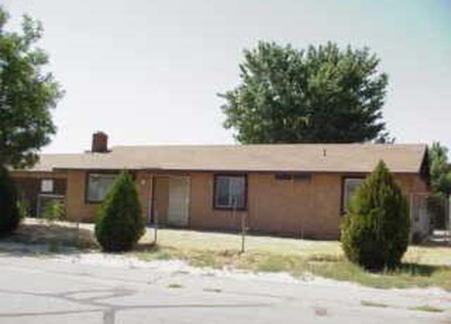 Property at 15232 Greenrock Ave, Lancaster, CA 93535, 4 beds, 2 baths