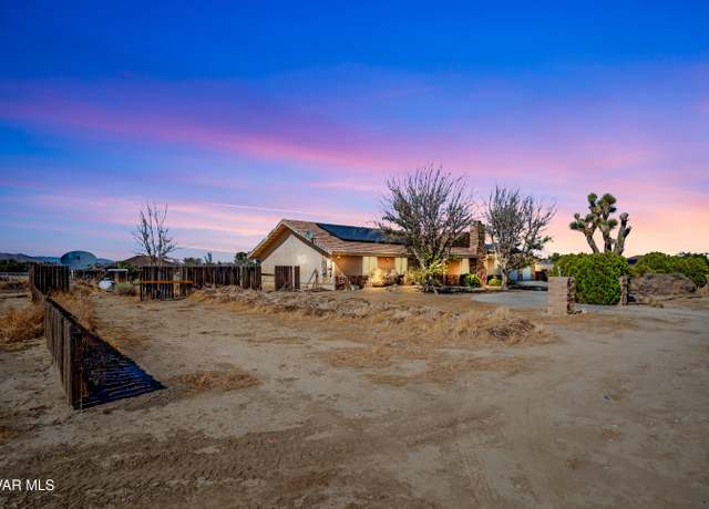 Property at 7855 W Ave A, Rosamond, CA 93560, 3 beds, 3 baths