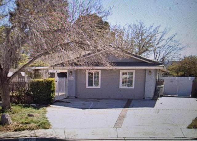 Property at 3850 Pelona Vista Dr, Lancaster, CA 93536, 4 beds, 3 baths