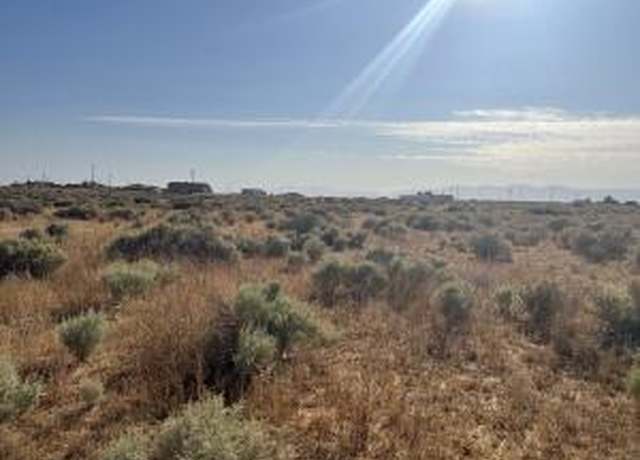 Property at 01 Norwich Ct, California City, CA 93505