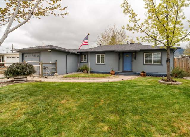 Property at 206 Brentwood Dr, Tehachapi, CA 93561, 3 beds, 1 bath