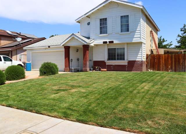 Property at 5009 E Ave R 11, Palmdale, CA 93552, 3 beds, 2.5 baths