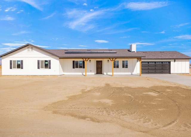 Property at 7045 W A8 Ave, Lancaster, CA 93536, 4 beds, 2 baths