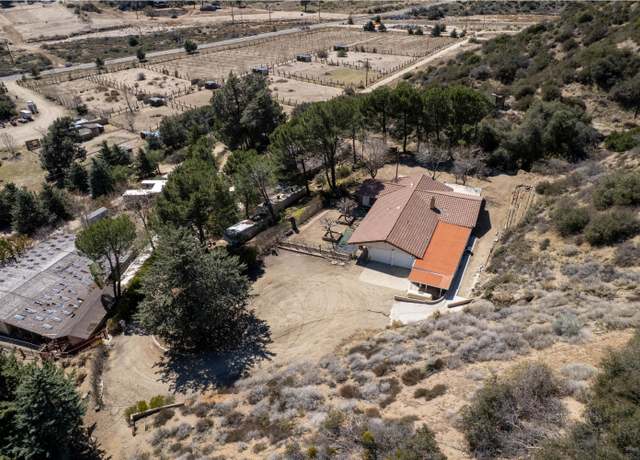 Property at 44400 Shafer Rd, Lake Hughes, CA 93532, 5 beds, 4 baths