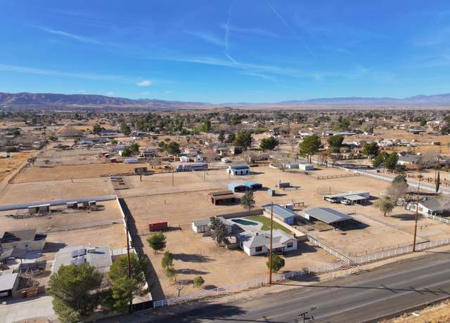 Property at 41331 W 20th St, Palmdale, CA 93551, 2 beds, 2 baths
