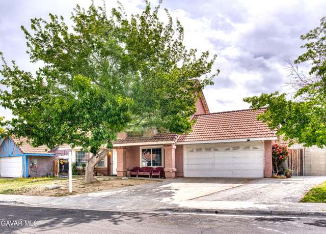 Property at 37214 Bunker Ct, Palmdale, CA 93550, 3 beds, 3 baths