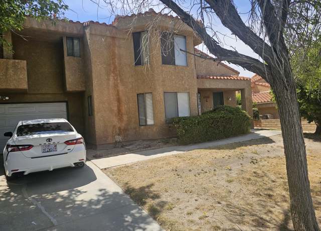 Property at 38209 W 7th St, Palmdale, CA 93551, 4 beds, 3 baths