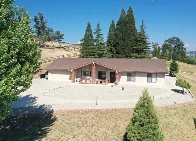 Property at 29948 Greenwater Dr, Tehachapi, CA 93561, 3 beds, 2 baths