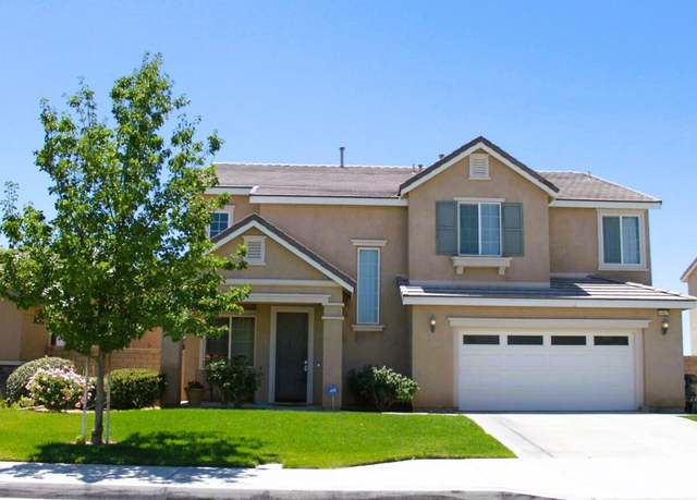 Property at 44927 Normandy Ln, Lancaster, CA 93536, 3 beds, 3 baths