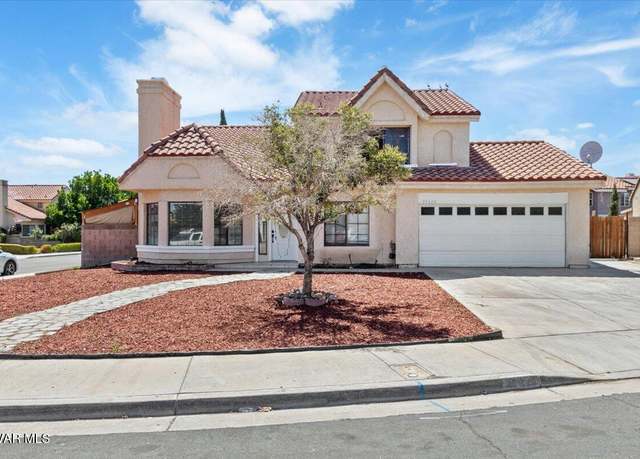Property at 37623 E 49th St, Palmdale, CA 93552, 3 beds, 2.5 baths