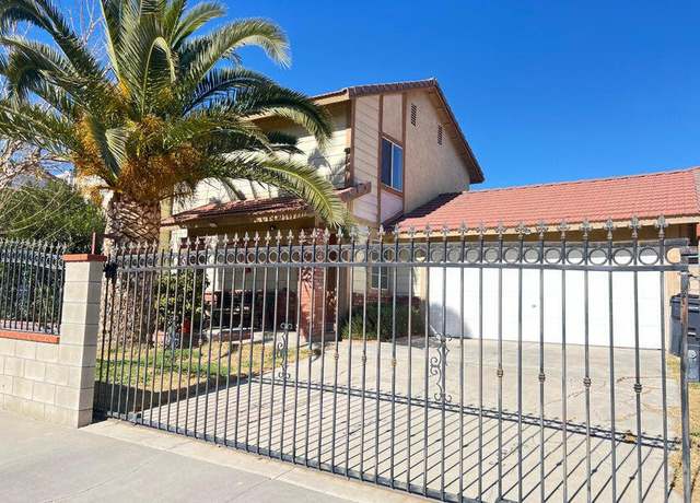 Property at 125 E Avenue R4, Palmdale, CA 93550, 3 beds, 2.5 baths