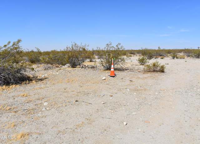 Property at 136th St E And Vic Ave U4, Pearblossom, CA 93553