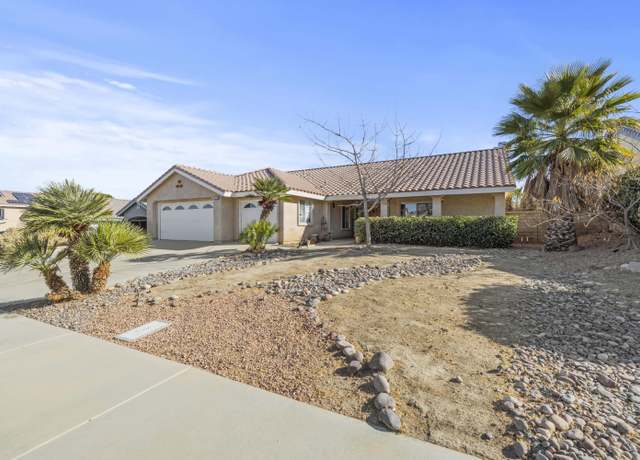 Property at 42300 Grandeur Way, Lancaster, CA 93536, 4 beds, 2 baths