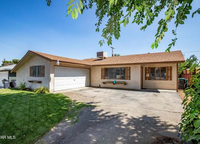 Property at 632 E Oldfield St, Lancaster, CA 93535, 3 beds, 1.5 baths