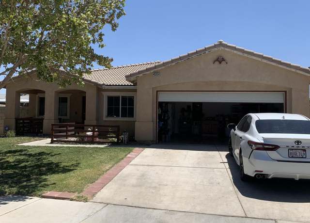 Property at 45324 Spahn Ln, Lancaster, CA 93535, 3 beds, 2 baths