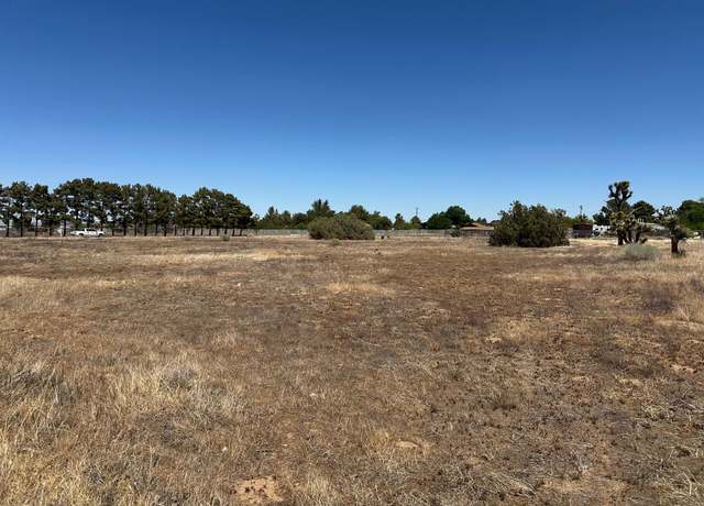 Property at Cor 17th Stw, Palmdale, CA 93550