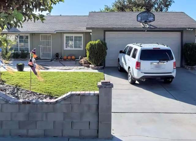 Property at 43223 Archwood Way, Lancaster, CA 93536, 3 beds, 2 baths