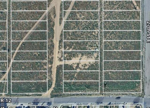 Property at 26 E 26th St, Palmdale, CA 93550