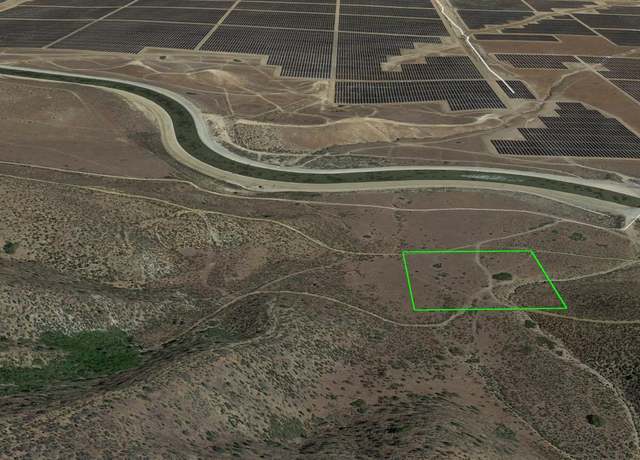 Property at Vic Avenue M & 91 St West, Palmdale, CA 93551