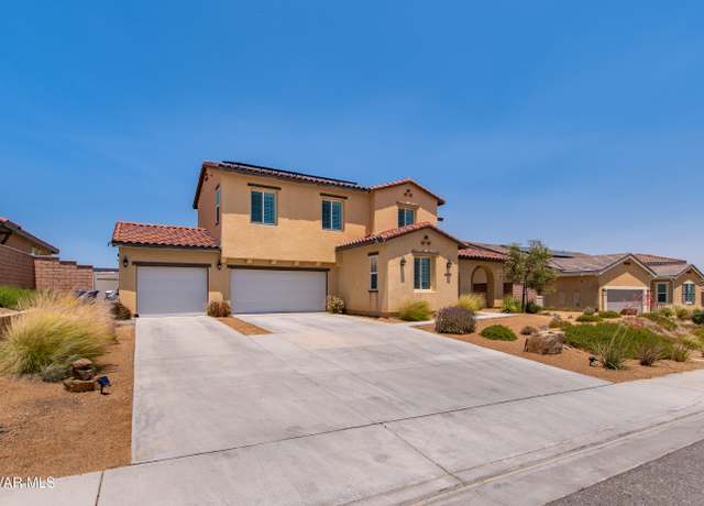 Property at 4043 Bridle Ct, Palmdale, CA 93551, 4 beds, 3.5 baths