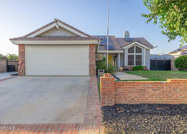 Property at 6015 Country Ln, Quartz Hill, CA 93536, 3 beds, 3 baths