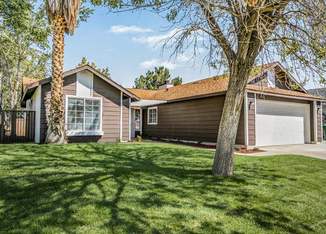 Photo of 807 Trixis Ave, Lancaster, CA 93534