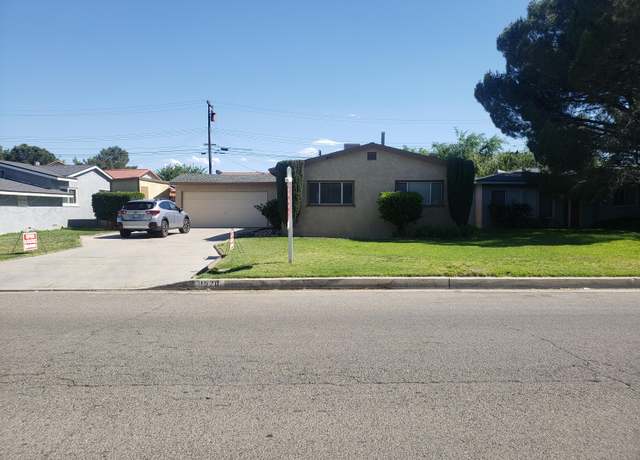 Property at 1520 W Ave H-10, Lancaster, CA 93534, 3 beds, 2 baths