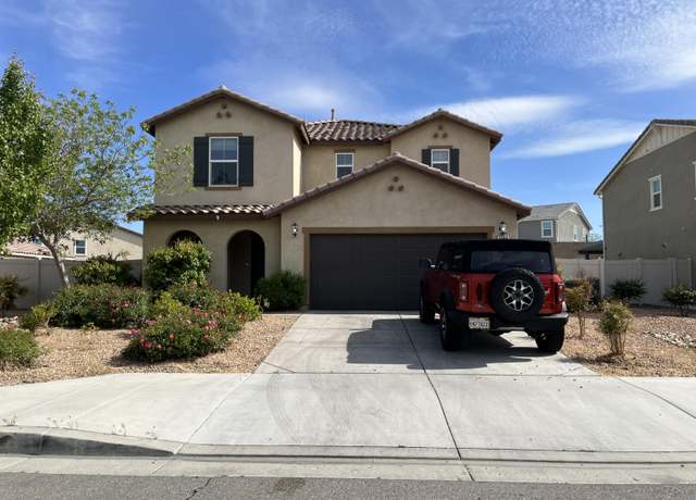 Property at 3544 Garnet Ln, Lancaster, CA 93535, 3 beds, 2 baths