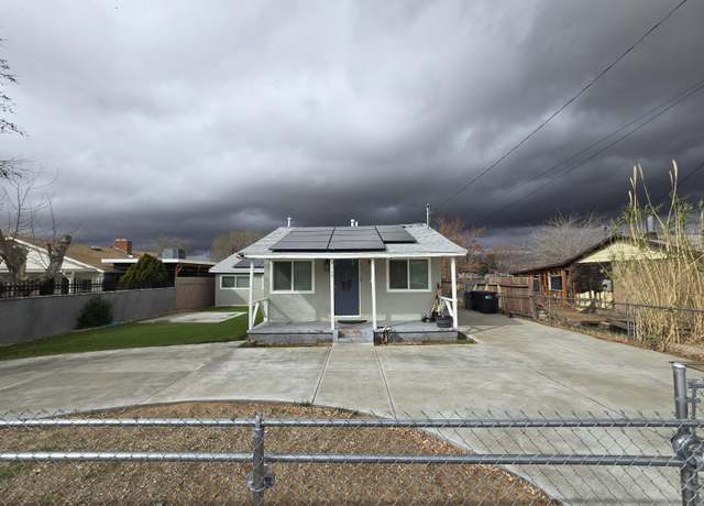 Property at 5309 W Ave L8, Lancaster, CA 93536, 2 beds, 2 baths