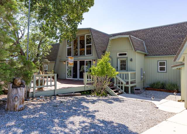 Property at 24341 Peso Ct, Tehachapi, CA 93561, 4 beds, 3.5 baths