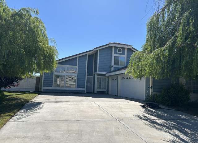 Property at 43840 Carefree Ct, Lancaster, CA 93535, 4 beds, 3 baths