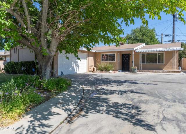Property at 1027 W Ave J-8, Lancaster, CA 93534, 3 beds, 2.5 baths