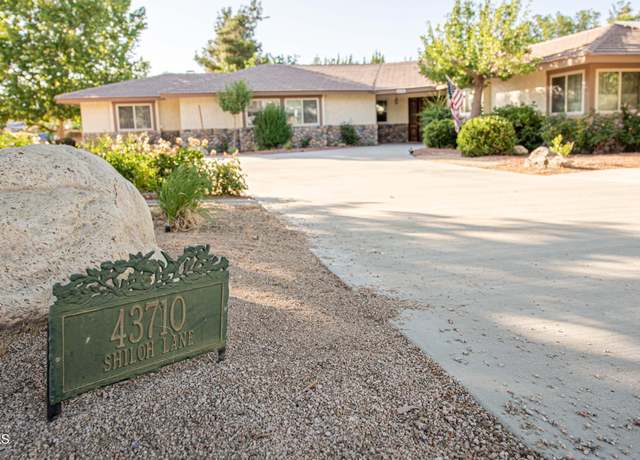 Property at 43710 Shiloh Ln, Lancaster, CA 93535, 4 beds, 2.5 baths