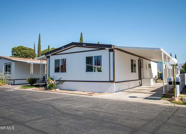 Property at 4444 E Avenue R Spc 131 Unit ., Palmdale, CA 93552, 4 beds, 2 baths