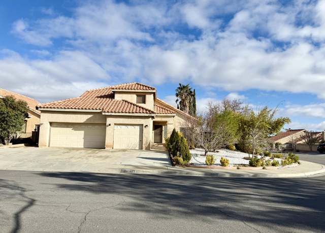 Property at 433 Magna Vista Ct, Palmdale, CA 93551, 5 beds, 3 baths