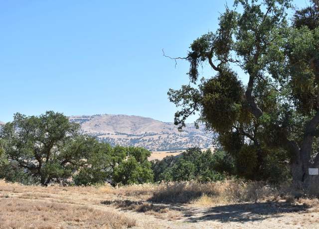 Property at 22948 Rim Way, Tehachapi, CA 93561